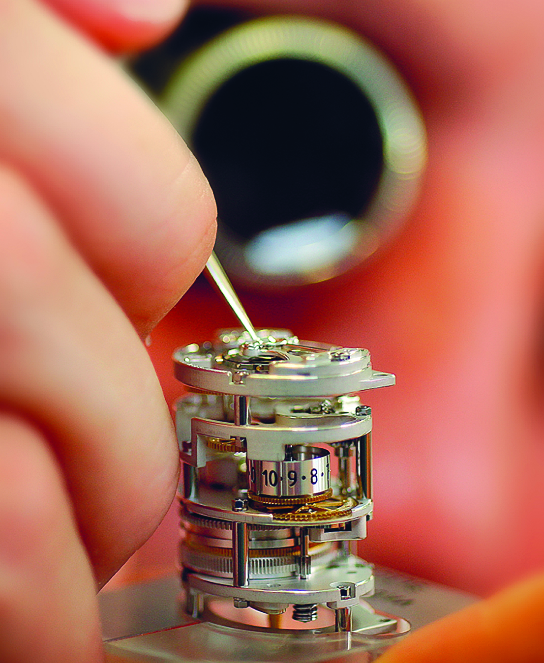 格拉苏蒂手表官网售后电话（格拉苏蒂机芯洗油）